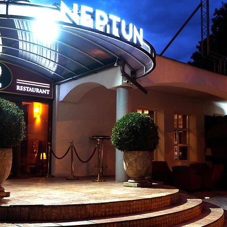 Hotel Neptun Jastrzębia Góra Екстериор снимка