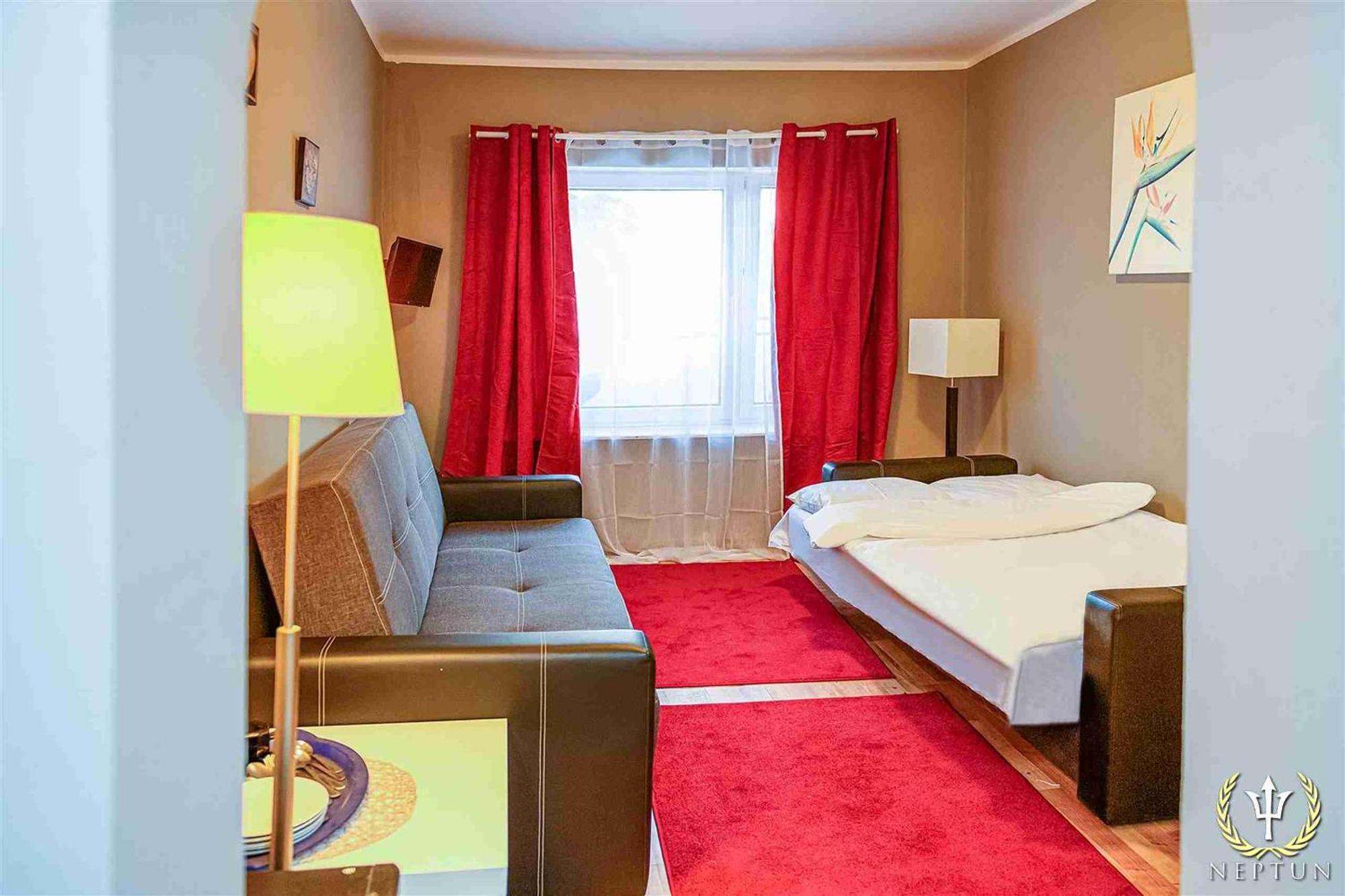 Hotel Neptun Jastrzębia Góra Екстериор снимка
