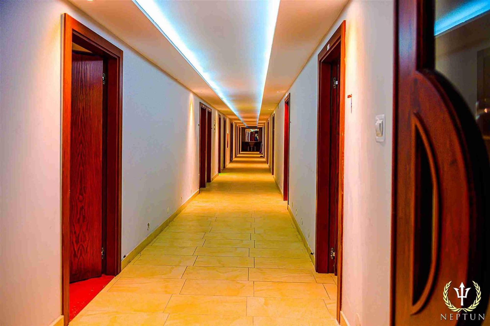 Hotel Neptun Jastrzębia Góra Екстериор снимка