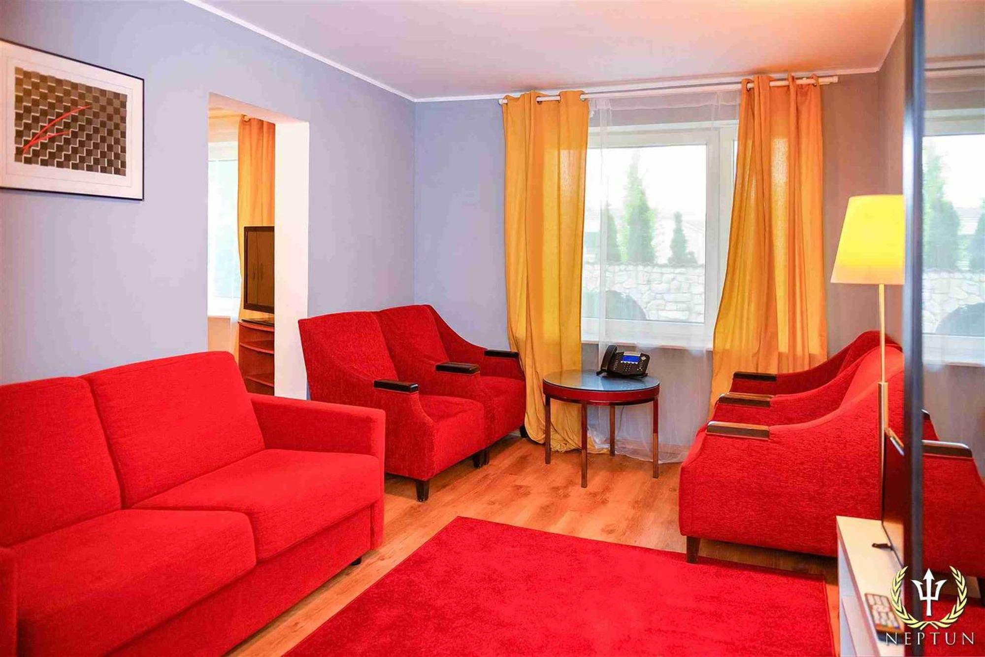 Hotel Neptun Jastrzębia Góra Екстериор снимка