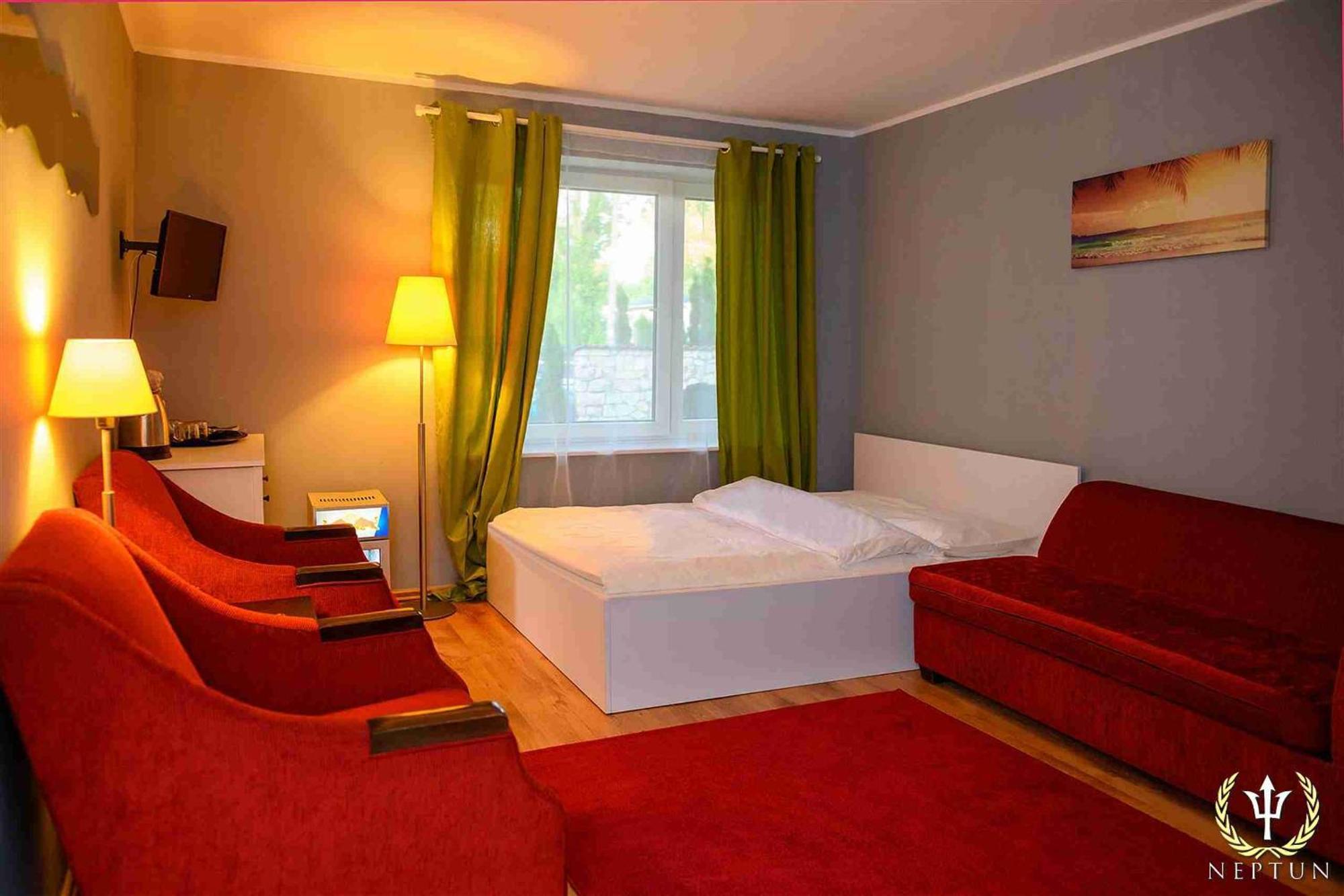 Hotel Neptun Jastrzębia Góra Екстериор снимка