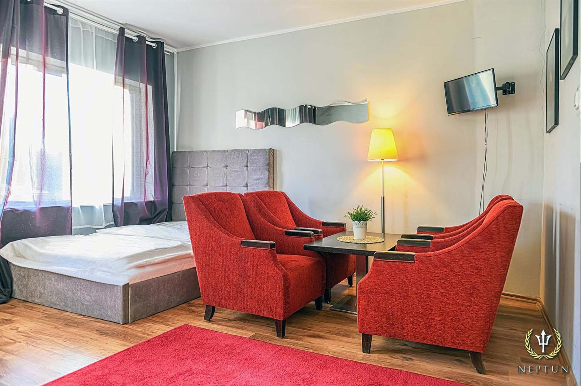 Hotel Neptun Jastrzębia Góra Екстериор снимка