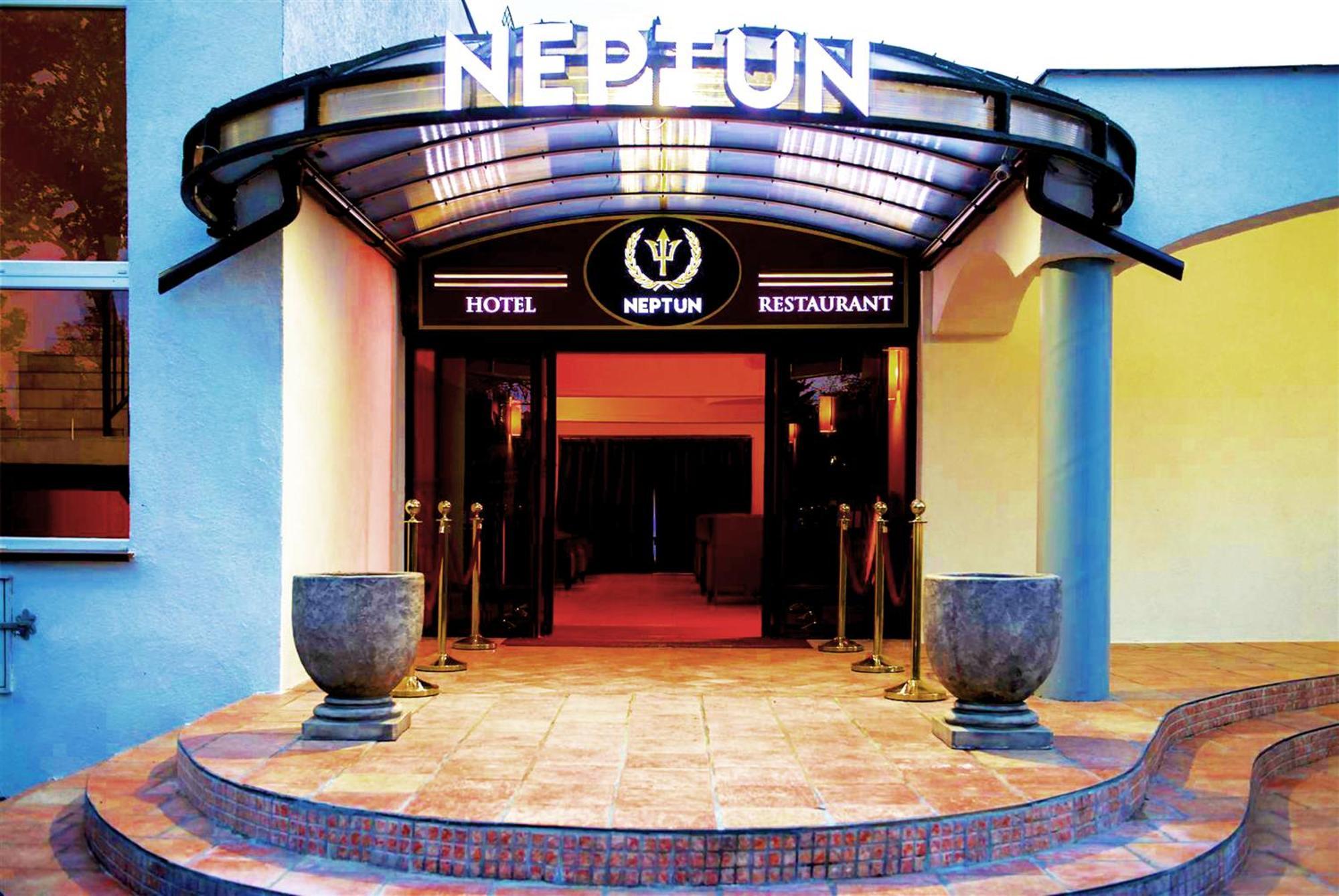 Hotel Neptun Jastrzębia Góra Екстериор снимка