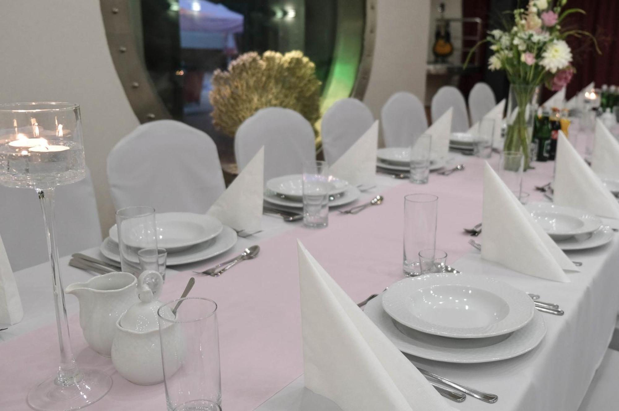 Hotel Neptun Jastrzębia Góra Екстериор снимка