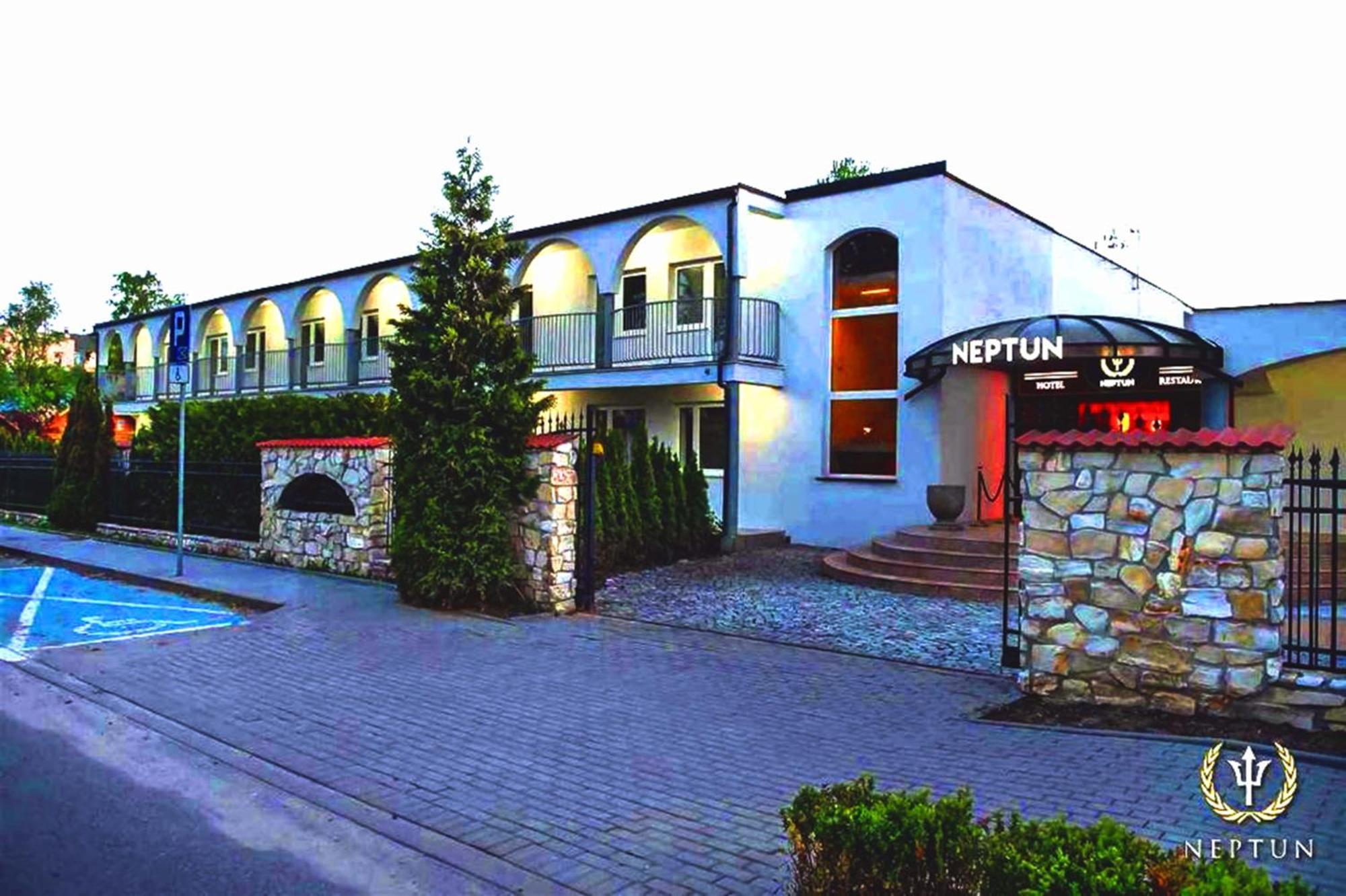 Hotel Neptun Jastrzębia Góra Екстериор снимка